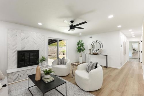 4421 68th St, La Mesa, CA, 91942-5836 | Card Image