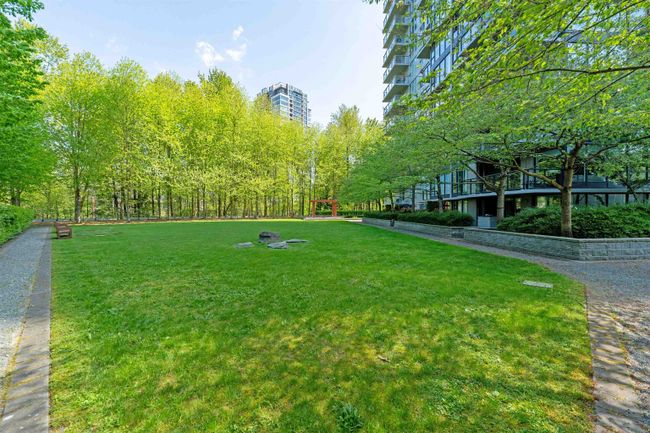 601 - 660 Nootka Way, Condo with 2 bedrooms, 2 bathrooms and 2 parking in Port Moody BC | Image 21