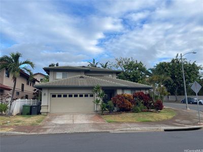 91-1496 Wahane Street, House other with 4 bedrooms, 2 bathrooms and 4 parking in Kapolei HI | Image 2