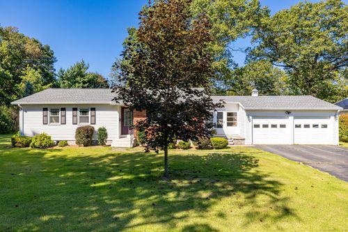 536 Mulberry St, Windsor Locks, CT, 06096-1649 | Card Image