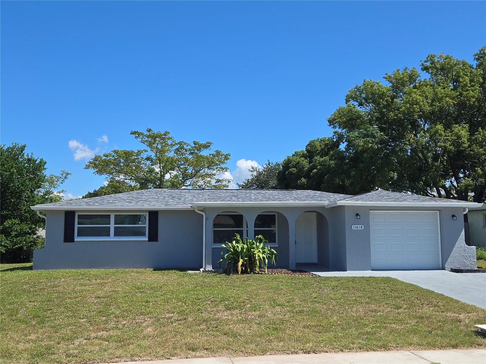 Meredith Ln, Port Richey, FL 34668