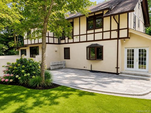 1 Edgehill Rd, Glen Cove, NY, 11542-2613 | Card Image