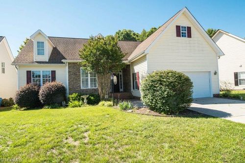 1225 Avery Way, Kernersville, NC, 27284-3769 | Card Image