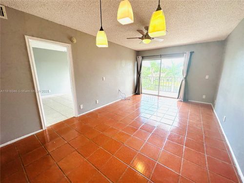 apt-405-7900 Camino Cir, Miami, FL, 33143-6751 | Card Image