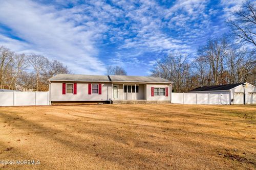 563 Indiero Rd, Jackson, NJ, 08527-3033 | Card Image