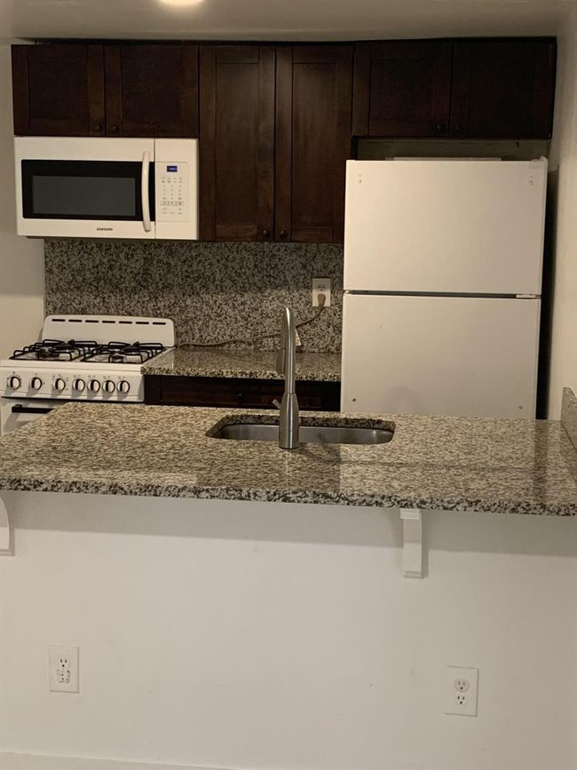 APT-9 - 4561 Lake Ave, Condo with 1 bedrooms, 1 bathrooms and null parking in West Palm Beach FL | Image 5