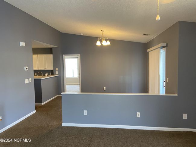 APT-202 - 4120 Breezewood Dr, Condo with 2 bedrooms, 2 bathrooms and null parking in Wilmington NC | Image 5