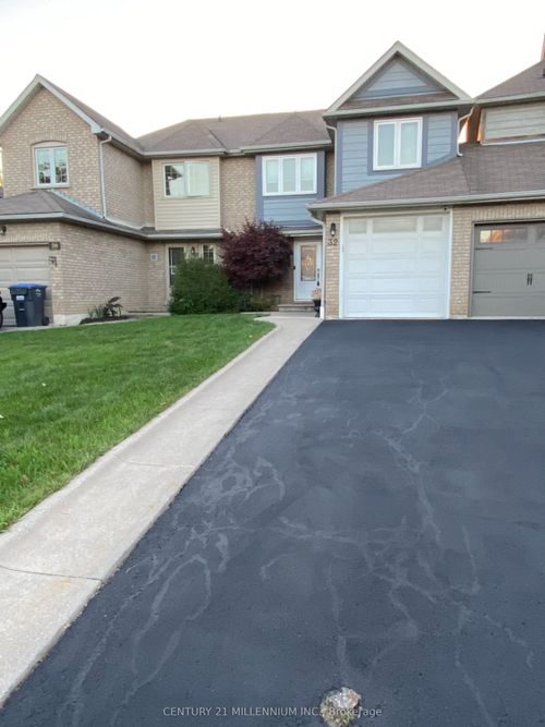 32 Gardenia Way, Caledon, ON, L7C1B2 | Card Image