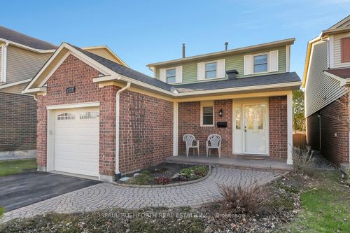 217 Mccurdy Dr, Kanata, ON, K2L2L5 | Card Image