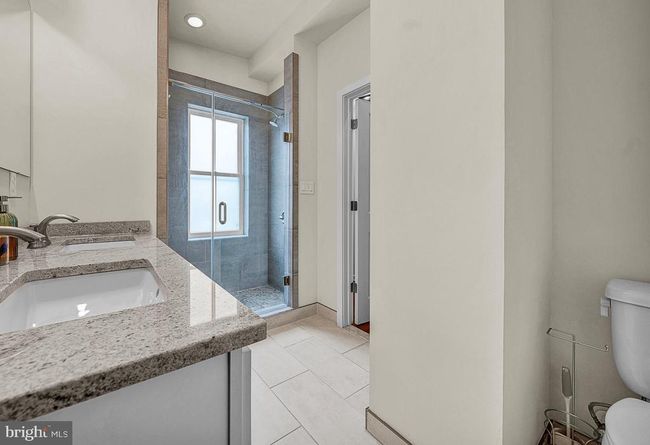 1007 S Randolph St, Townhouse with 4 bedrooms, 4 bathrooms and null parking in PHILADELPHIA PA | Image 33