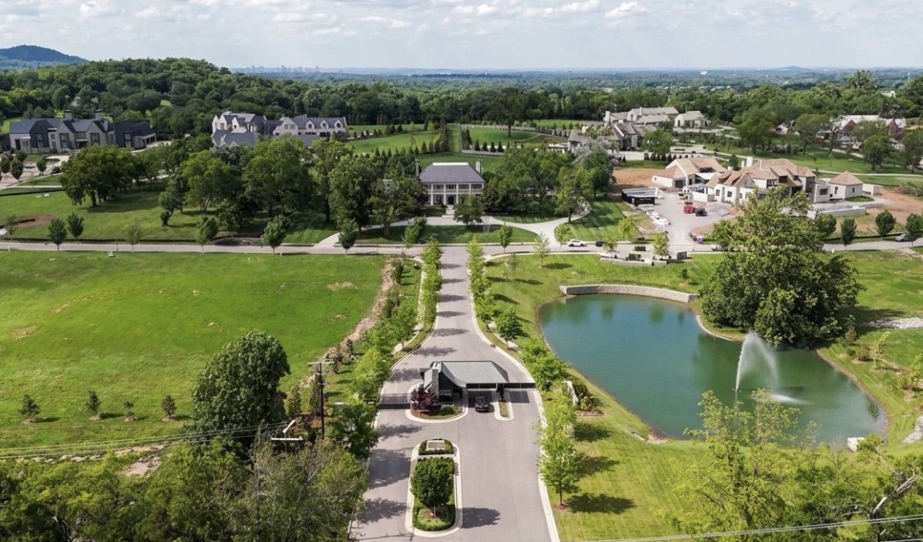 Land in Brentwood