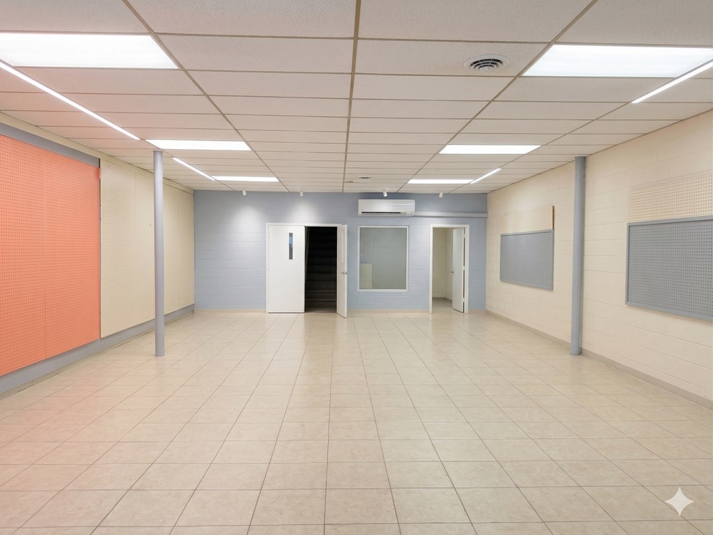 Commercial Sale in Hazard 4