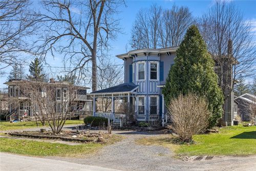 51 Hollister St, Dundee, NY, 14837-1120 | Card Image