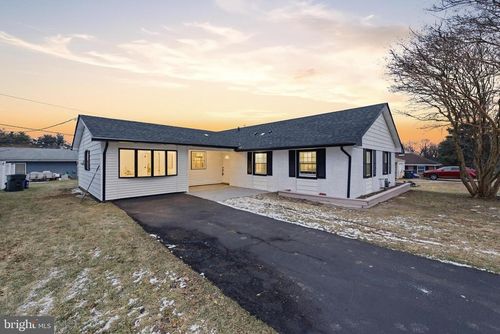 45 Mosshill Ln, WILLINGBORO, NJ, 08046-2839 | Card Image