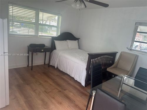 a-6501 Scott St, Hollywood, FL, 33024-4032 | Card Image