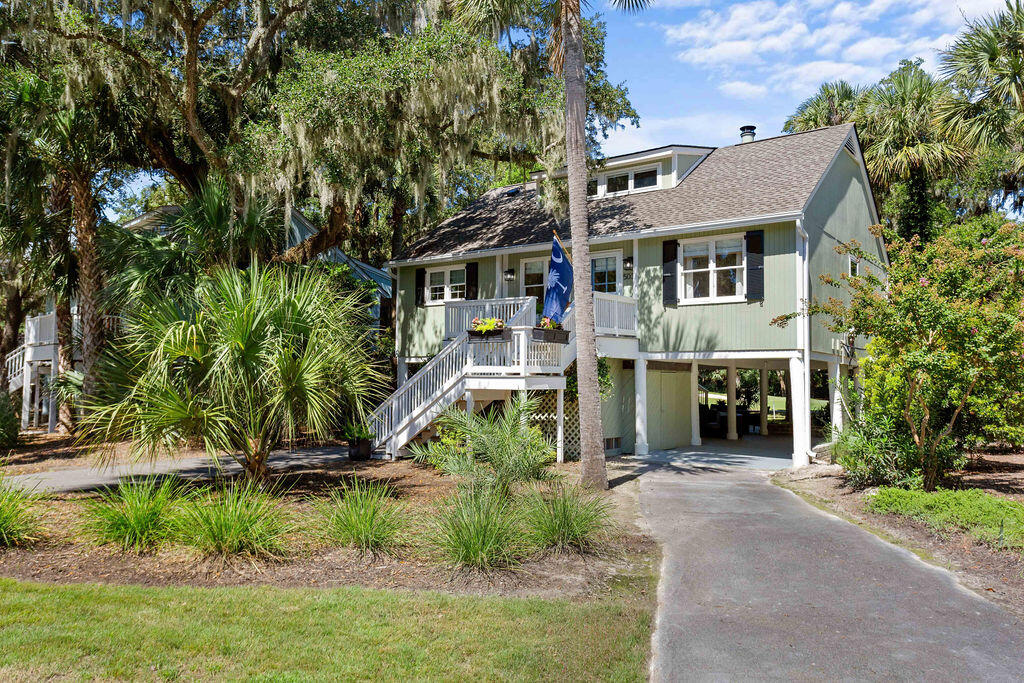 Cobby Creek Ln, Johns Island, SC 29455