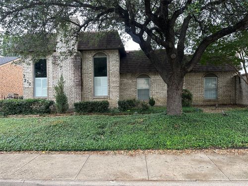 2312 Westbrook Dr, Carrollton, TX, 75007-5741 | Card Image
