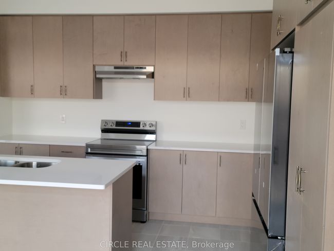 429 Robert Woolner St, House other with 4 bedrooms, 3 bathrooms and 2 parking in Ayr ON | Image 8