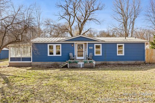 2982 136th Ave, Hopkins, MI, 49328-9511 | Card Image