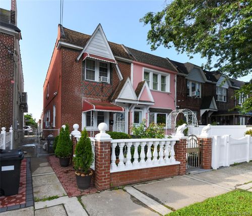 126-12 116th Ave, South Ozone Park, NY, 11420-2640 | Card Image