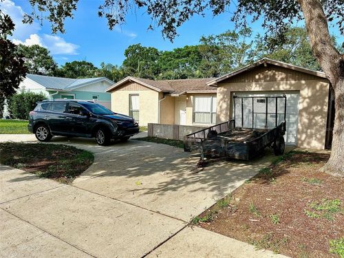 8801 Orange Blossom Dr, SEMINOLE, FL, 33772-3441 | Card Image
