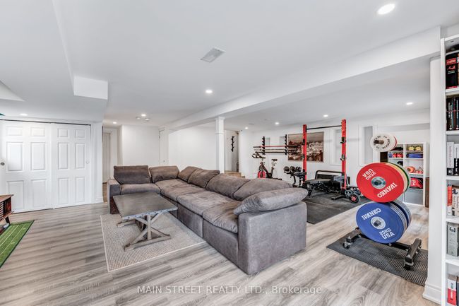 2035 Allison St, House other with 4 bedrooms, 4 bathrooms and 3 parking in Innisfil ON | Image 39