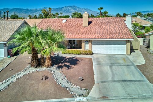 33853 Drifting Sands Cir, Thousand Palms, CA, 92276-4413 | Card Image