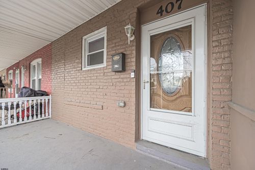 407 N Dr Martin Luther King Blvd, Atlantic City, NJ, 08401-2208 | Card Image