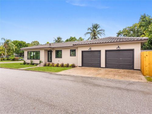 801 S Palmway, Lake Worth Beach, FL, 33460-5033 | Card Image
