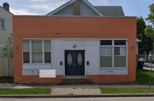 3260 W 105th St, Cleveland, OH, 44111-2865 | Card Image