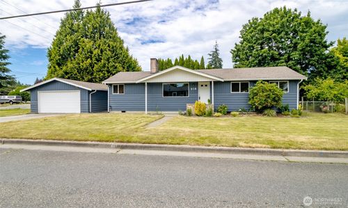 618 21st St Se, Puyallup, WA, 98372-4755 | Card Image