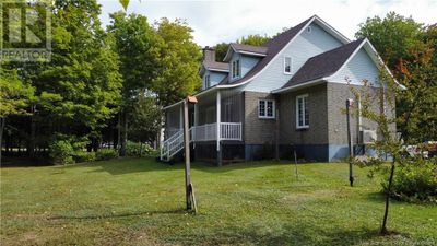 820 Rte 450, House other with 3 bedrooms, 2 bathrooms and null parking in Lavillette NB | Image 3