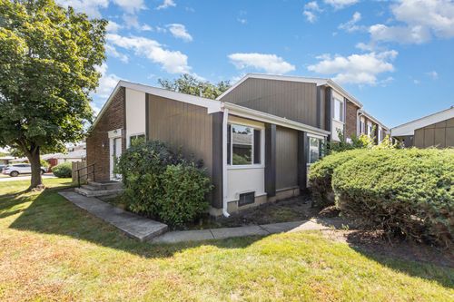 316 Pueblo Dr, Bolingbrook, IL, 60440-1732 | Card Image