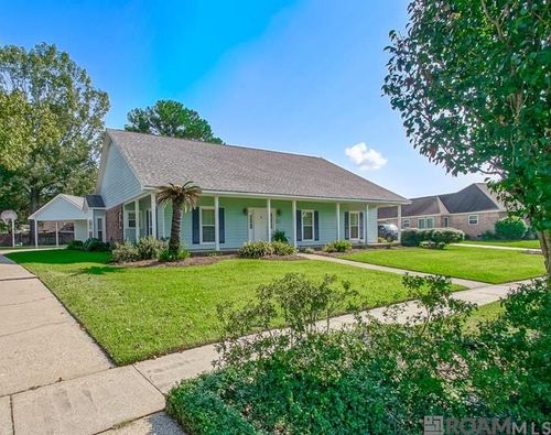14031 Gattinburg Ave, Baton Rouge, LA, 70817-2902 | Card Image