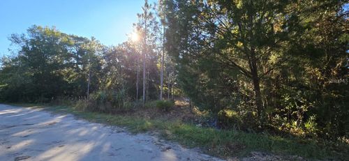 7784 W Twin Canal Ln, Homosassa, FL, 34448-5827 | Card Image