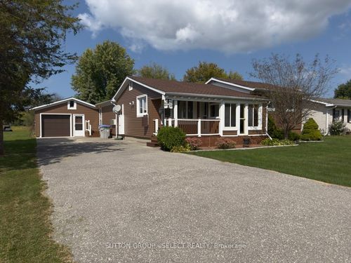 8278 Burwell Rd, Grand Bend, ON, N0M1T0 | Card Image