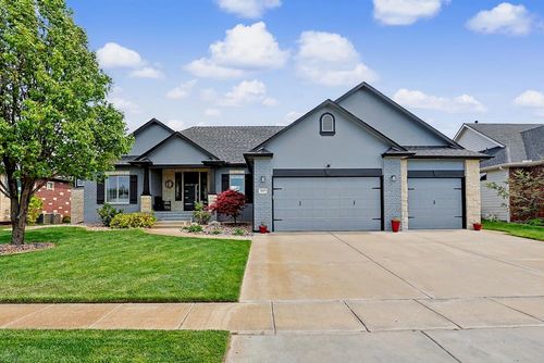 4617 W Emerald Bay St, Wichita, KS, 67205-5248 | Card Image