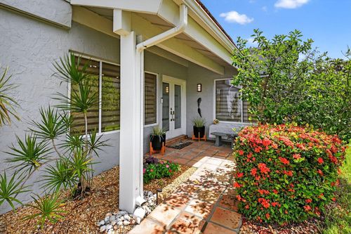 5588 Ainsley Ct, Boynton Beach, FL, 33437-1502 | Card Image