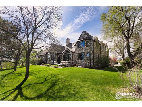 5575 Saint Vrain Rd, Longmont, CO, 80503 | Card Image