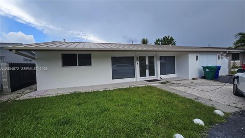 7920 Venetian St, Miramar, FL, 33023-2448 | Card Image