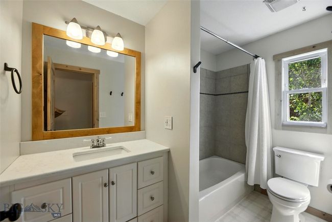 11 N Yellowstone Ave, House other with 3 bedrooms, 2 bathrooms and null parking in Bozeman MT | Image 24