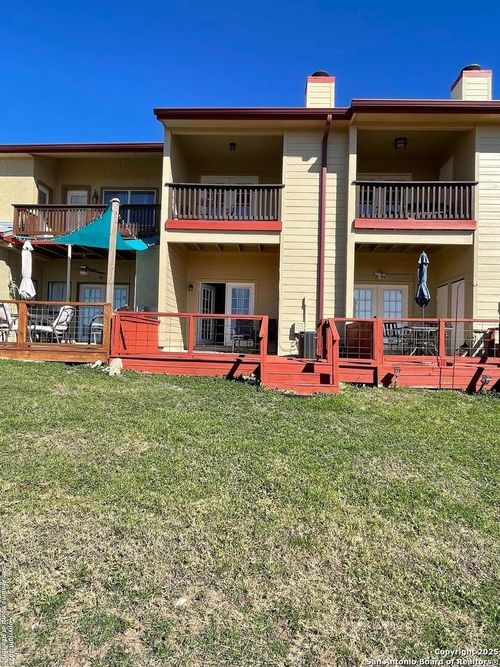 apt-104-18035 Fm 306, Canyon Lake, TX, 78133-3345 | Card Image