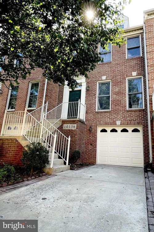 10136 Treble Ct, ROCKVILLE, MD, 20850-3561 | Card Image