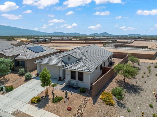 8164 S Expedition Dr, Tucson, AZ, 85747-0165 | Card Image