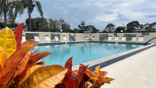201-1532 Se Royal Green Cir, Port St Lucie, FL, 34952-4682 | Card Image