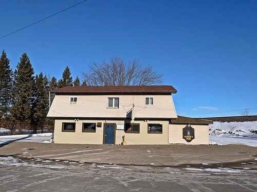 1701 W Mcmillan St, Marshfield, WI, 54449-8817 | Card Image