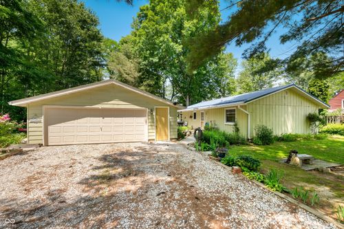 6521 Snug Harbour Ln, Unionville, IN, 47468-9526 | Card Image