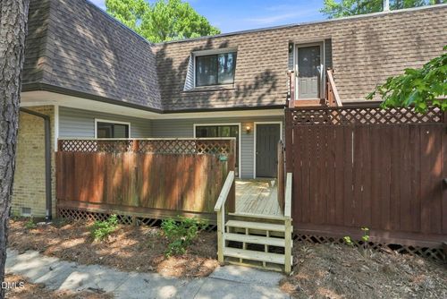 400 Summerwalk Cir, Chapel Hill, NC, 27517-8679 | Card Image