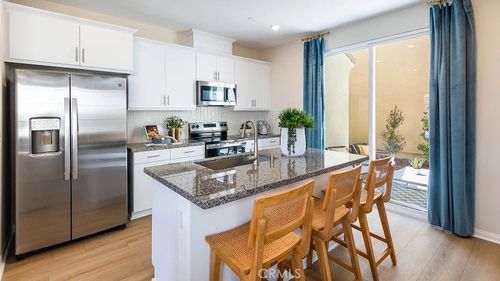 1751 Eagle Rd, Rialto, CA, 92376-2330 | Card Image