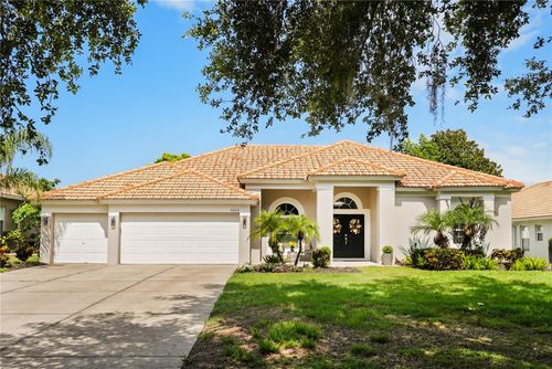 6426 Montclair Bluff Ln, WINDERMERE, FL, 34786-6410 | Card Image